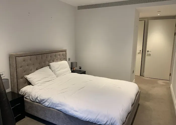Stylish 2 Bed Flats Near Us Embassy